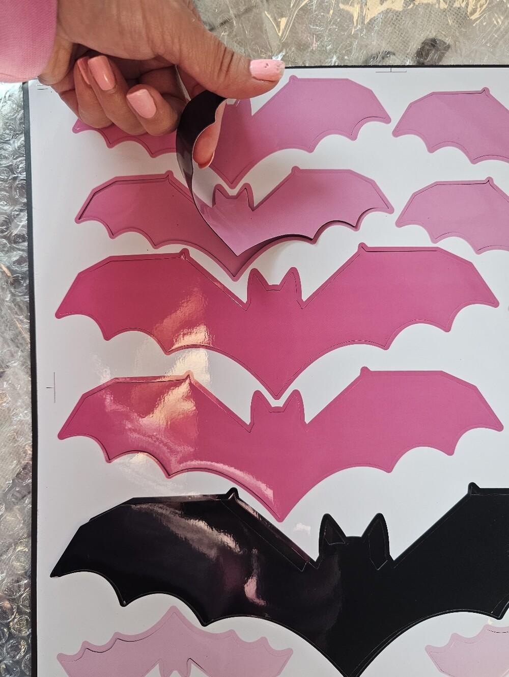 24 Pcs Magnetic Bats for Garage Door Car Decor FRIDGE Pink and Black Halloween